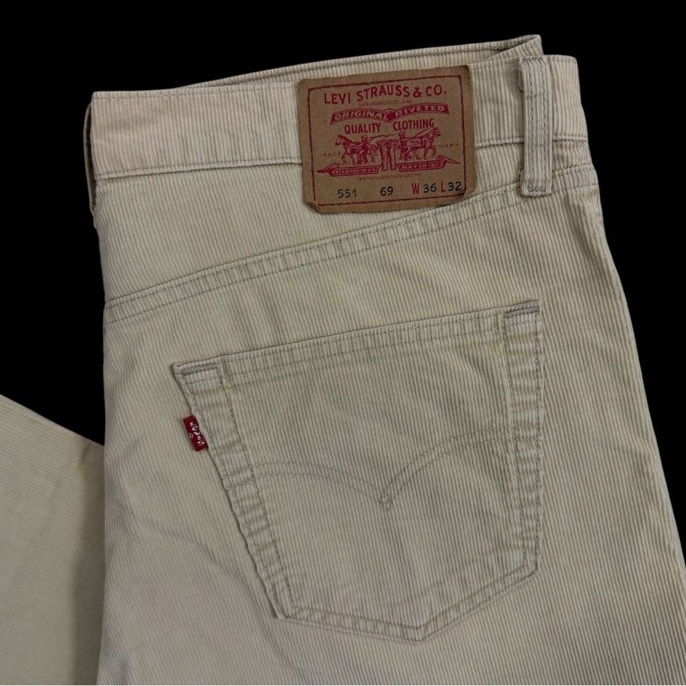 Levi's VTG 551 Corduroy Pants Men's W36 L32 Beige Tan Straight Relaxed Fit 90s - Picture 8 of 8